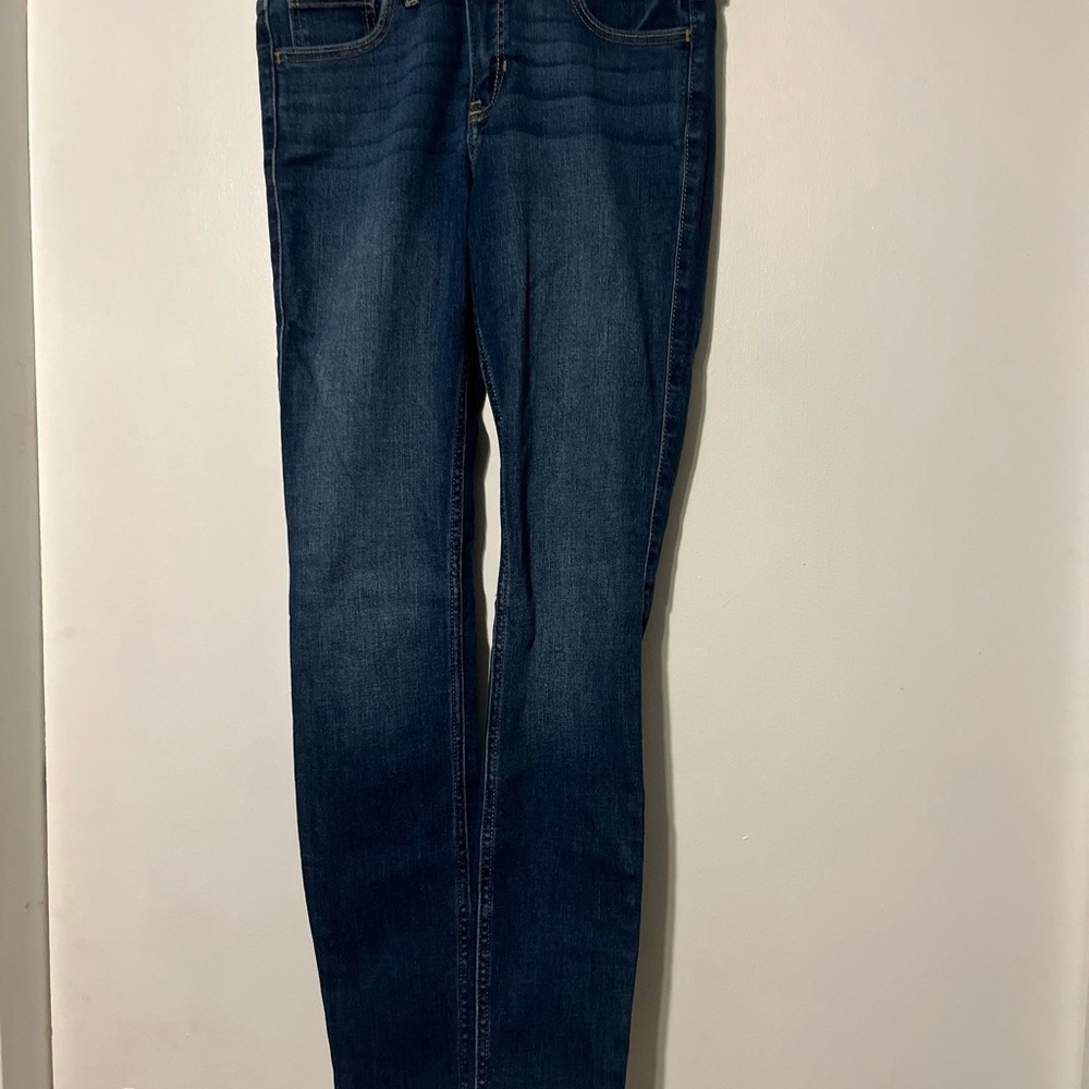 Used dark blue women’s Hollister Jean